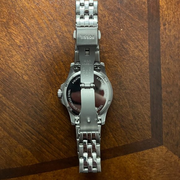 FB-01 Three-Hand Date Stainless Steel Fossil Watch - Picture 2 of 3